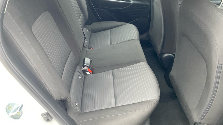 Hyundai i20 1.0T GDi 48V MHD SE Connect 5dr DCT Petrol Hatchback